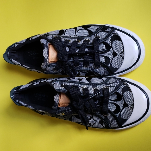 coach shoes - Picture 5 of 11